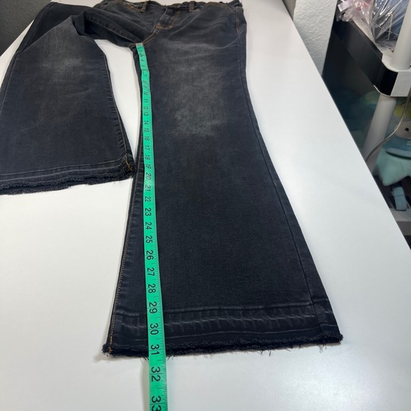 JUDY BLUE Slim Bootcut Jeans Women's Size 13 31 Black Frayed Hem - Picture 9 of 15
